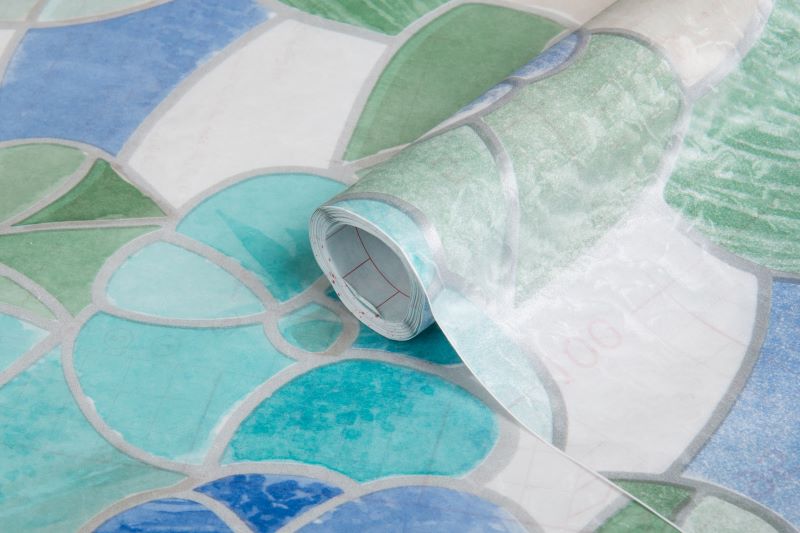 Selvklæbende folie transparent blå blomster