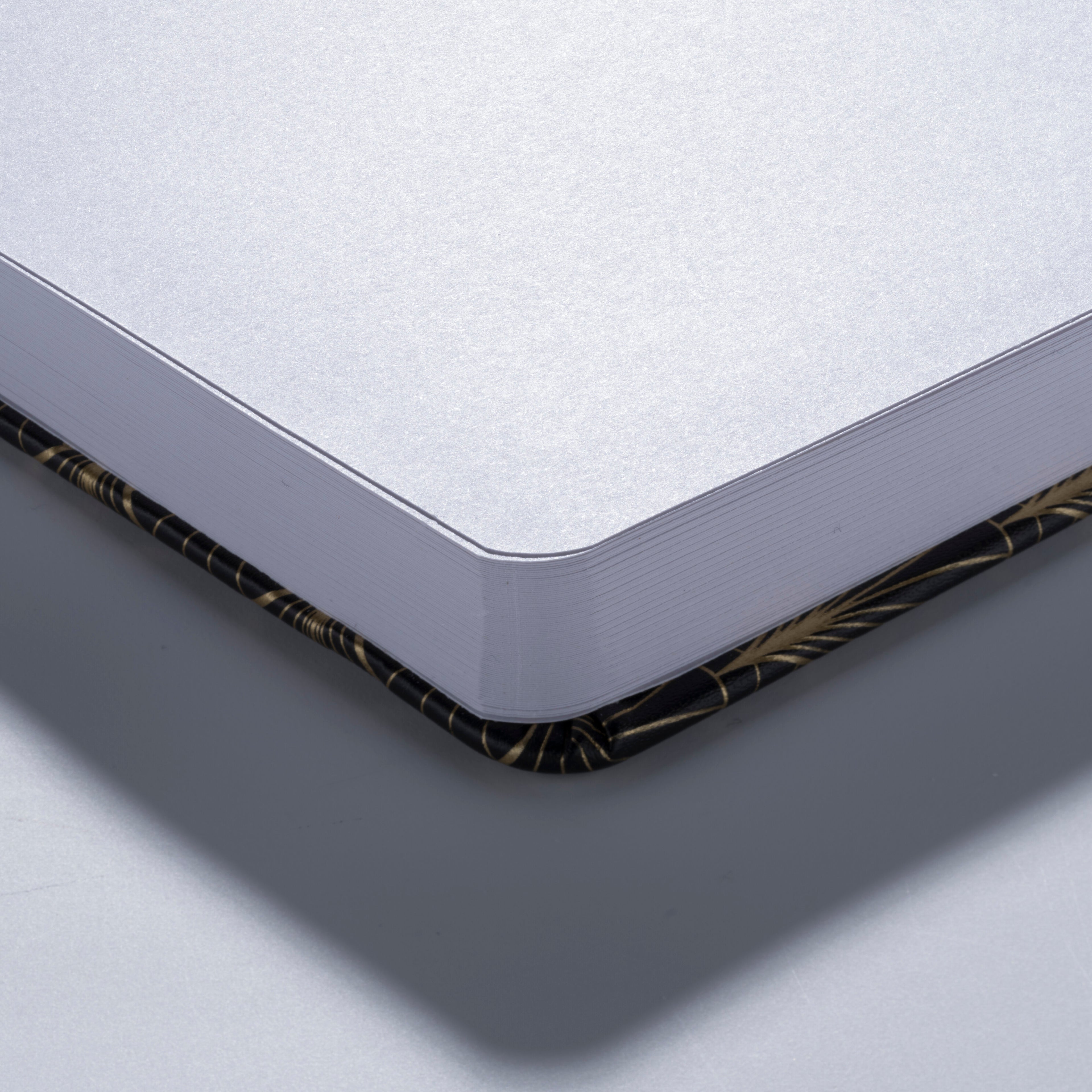 Art Creation Sketch Book m. Guldmønster 21 x 14,8cm